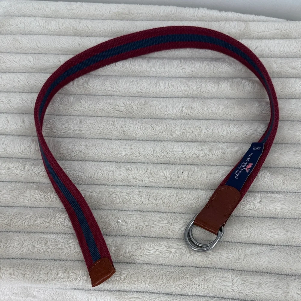 Vineyard Vines Boys Red and Blue Belt size medium